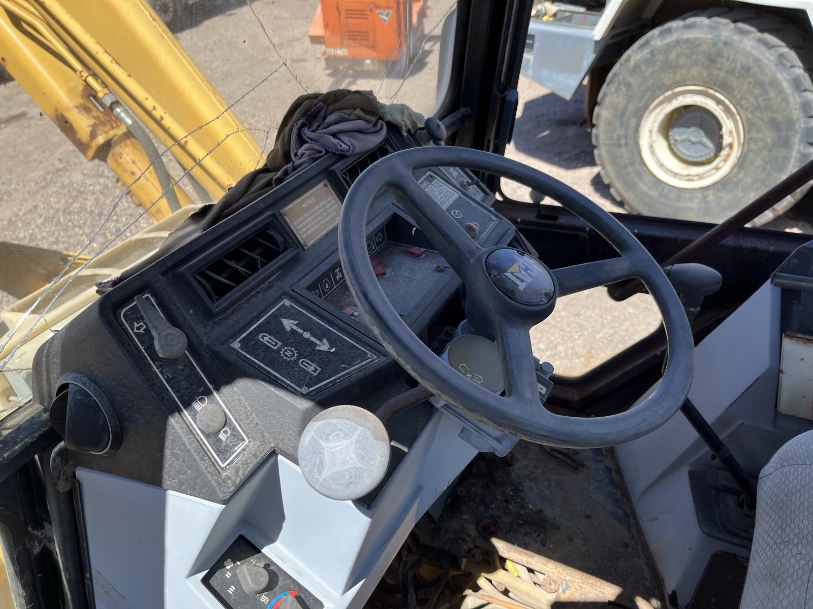 ./imagenes/INVOICE/2019/16531/RETROEXCAVADORA CATERPILLAR 446B (9).JPG